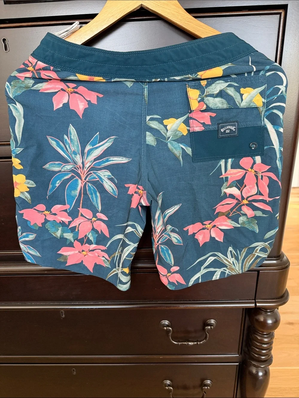 Billabong Teal Floral Men’s Board Shorts with Pink & Yellow Accents